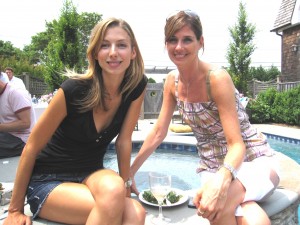Blueprint Cleanse Co-owners Zoe Sakoutis & Erica Huss